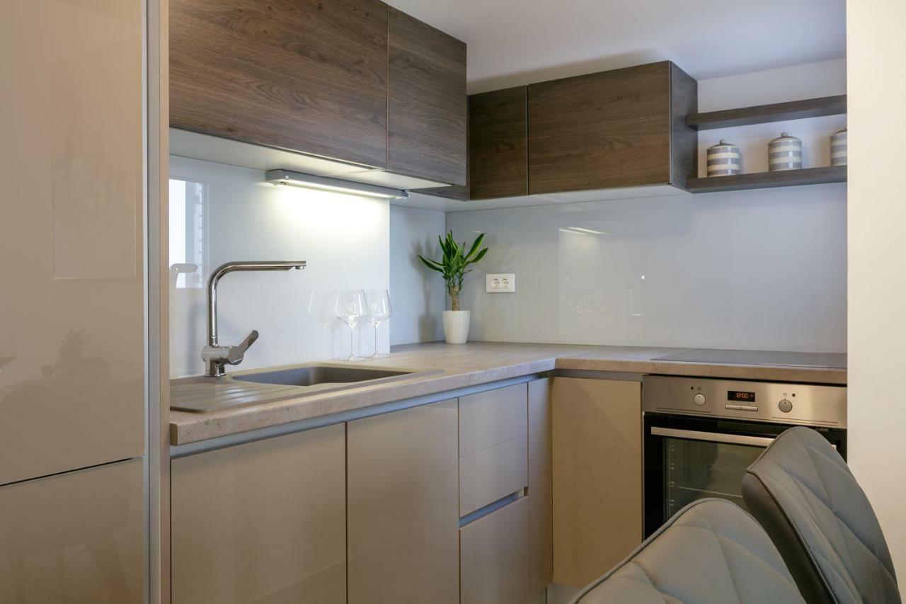 Luxury Apartments Argola Подстрана Екстериор снимка