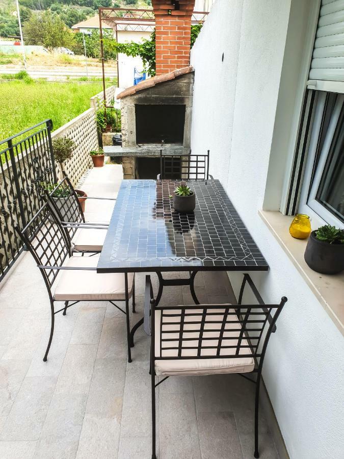 Luxury Apartments Argola Подстрана Екстериор снимка