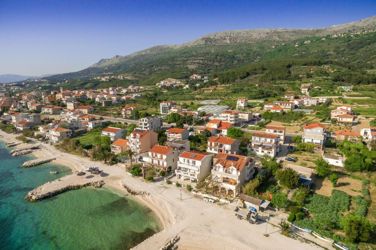 Luxury Apartments Argola Подстрана Екстериор снимка